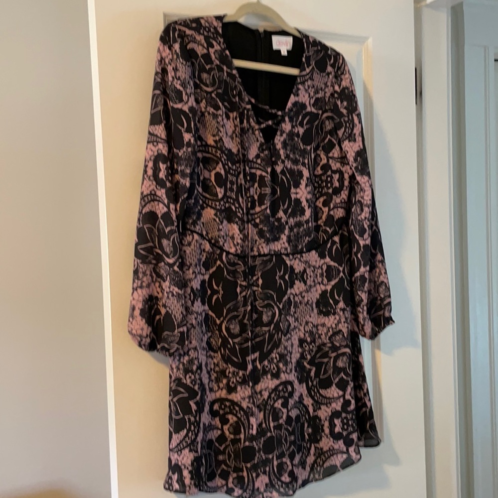 Devlin pink and black dress